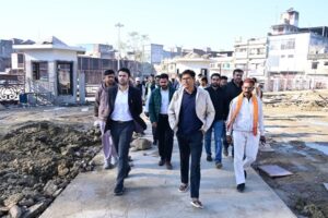 Raigarh News: रायगढ़ में चल रहे निर्माण कार्यों की प्रगति का वित्त मंत्री श्री चौधरी ने किया निरीक्षण, ऑक्सीजोन, लाइब्रेरी और इंफ्रास्ट्रक्चर से बदलेगी शहर की तस्वीर