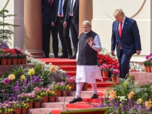 ‘मोदी ने ट्रंप को नहीं किया फोन’, अमेरिका की टैरिफ डील फेल – भारत को भारी कीमत चुकानी पड़ी