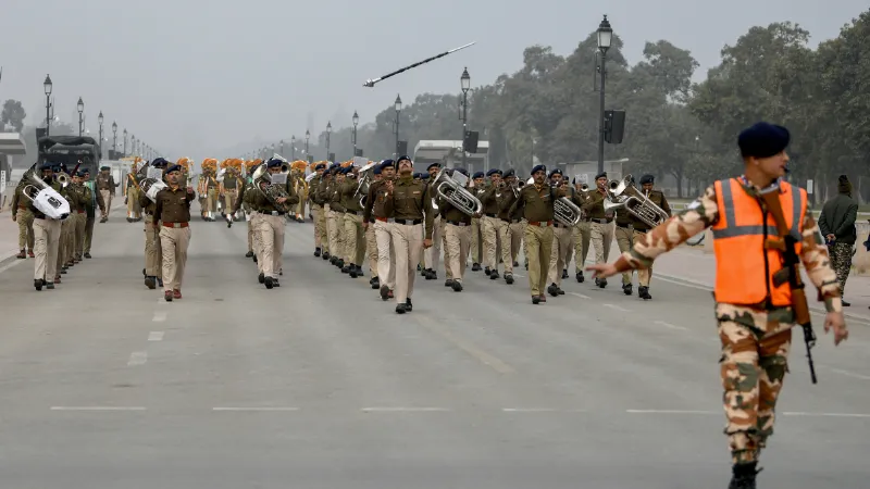 26 जनवरी से पहले दिल्ली में ट्रैफिक का ताला! इन सड़कों पर निकले तो घंटों फंस सकते हैं, पुलिस ने जारी की बड़ी चेतावनी