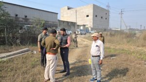 Raigarh News: कलेक्टर ने शहर में विभिन्न विकास कार्यों का किया निरीक्षण, सार्वजनिक सुविधाओं के विस्तार एवं सुव्यवस्थित विकास पर की चर्चा