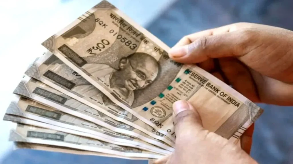 8th Pay Commission: कर्मचारियों के लिए बड़ी खुशखबरी! महंगाई भत्ते में 3% की बढ़ोतरी, DA बढ़कर 58% हुआ