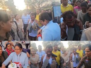  Raigarh News: तमनार कांड; तमनार में महिला कांस्टेबल से दुर्व्यवहार, मुख्य आरोपी गिरफ्तार, महिला पुलिसकर्मियों ने चप्पलों की माला पहनाकर निकाला जुलूस