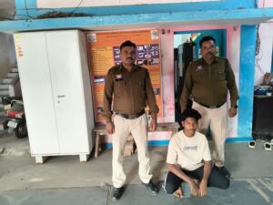 Raigarh News: मारपीट मामले में आरोपी युवक को जूटमिल पुलिस ने गिरफ्तार कर अजमानतीय धाराओं में भेजा रिमांड पर