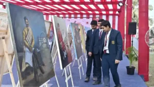 रायपुर साहित्य उत्सव में जितने साहित्य के रंग बिखरे, उतने ही चित्रकला के भी, सुरेंद्र दुबे मंडप में चित्रकला प्रदर्शनी बनी आकर्षण का केंद्र, सेल्फी का बनी हाटस्पाट