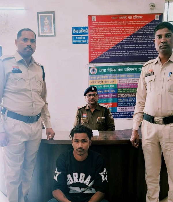 Raigarh News: कोतवाली पुलिस की बड़ी सफलता, लापता नाबालिग बालिका 24 घंटे के भीतर दस्तयाब, बालिका को बहला-फुसलाकर भगाने वाला युवक गिरफ्तार