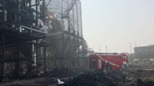 बलौदाबाजार में औद्योगिक हादसे पर सख्त कार्रवाई : रियल इस्पात एंड एनर्जी का किल्न-01 सील, संचालन-मेंटेनेंस पर प्रतिबंध, 6 मजदूरों की हुई थी मौत