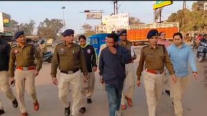 CG News: रेप के बाद युवती का वीडियो बनाया, कई बार गर्भपात भी करवाया, आरोपी तांत्रिक को पुलिस ने किया गिरफ्तार
