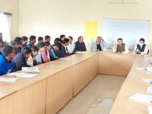 Raigarh News: निरंतर मेहनत, अनुशासन और आत्मविश्वास से हर लक्ष्य प्राप्त किया जा सकता है- कलेक्टर मयंक चतुर्वेदी 