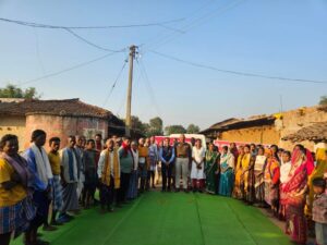 Raigarh News: लैलूंगा पुलिस का जन जागरूकता अभियान जारी, ग्राम कोयलारडीह में लगी पुलिस जन चौपाल