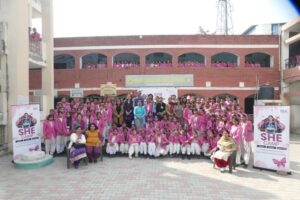 सांसद नवीन जिन्दल के मार्गदर्शन में राजकीय कन्या वरिष्ठ माध्यमिक विद्यालय थानेसर में लगा “SHE कैंप”