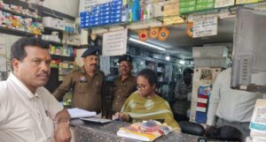 Raigarh News: नशा मुक्ति अभियान के तहत 15 मेडिकल स्टोर्स को कड़ी चेतावनी, बिना डॉक्टर पर्ची दवा बिक्री पर सख्ती