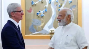 Budget 2026 का बड़ा उलटफेर! टैक्स नियमों में ऐतिहासिक बदलाव, Apple को मिली ऐसी राहत जिसने सब चौंका दिया