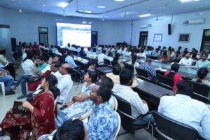 Raigarh News: ऑफिस प्रणाली से प्रशासनिक कार्यों में आएगी गति और पारदर्शिता, कलेक्टर के निर्देशन में जिला स्तरीय प्रशिक्षण आयोजित