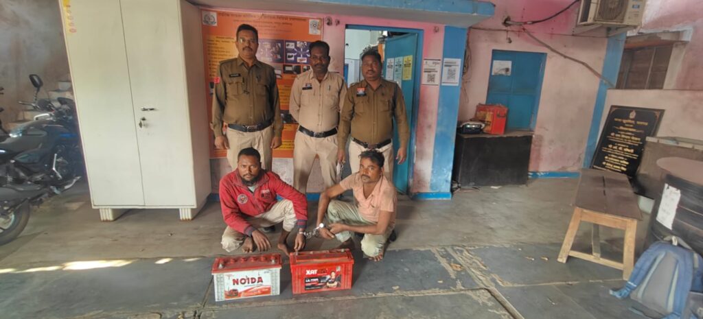Raigarh news: ट्रक से बैटरी चोरी का खुलासा, 2 आरोपी गिरफ्तार, चोरी की दो बैटरी बरामद, ट्रांसपोर्टनगर क्षेत्र में खड़े ट्रक को बनाया निशाना