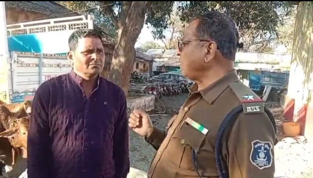 Raigarh news: ऑपरेशन शंखनाद के तहत लगातार दूसरे दिन रायगढ़ पुलिस की कार्रवाई, 6  गौवंश तस्कर के चंगुल से मुक्त*