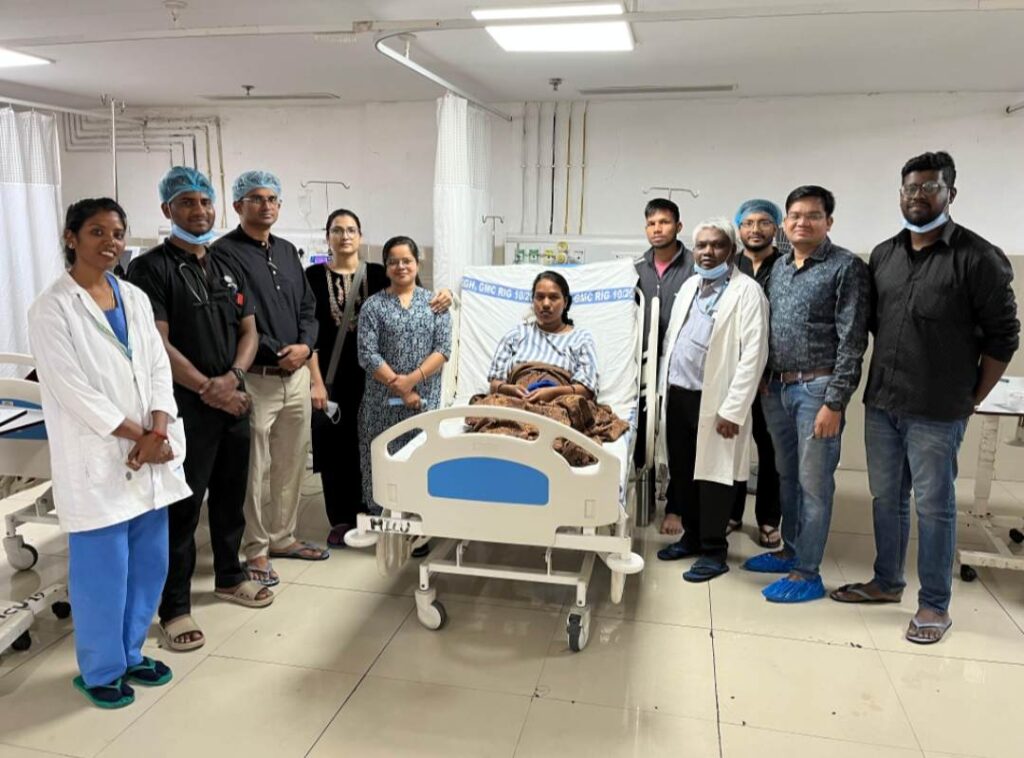 Raigarh news: रायगढ़ मेडिकल कॉलेज अस्पताल के डॉक्टरों का सराहनीय प्रयास, गंभीर हालत में लाई गई गर्भवती महिला को मिला नया जीवन