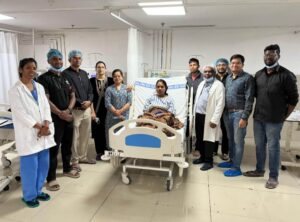 Raigarh news: रायगढ़ मेडिकल कॉलेज अस्पताल के डॉक्टरों का सराहनीय प्रयास, गंभीर हालत में लाई गई गर्भवती महिला को मिला नया जीवन
