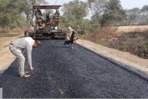 Raigarh News: रायगढ़ जिले के उत्खनन प्रभावित वनांचल क्षेत्रों की बदलेगी तस्वीर, 32 करोड़ 12 लाख 21 हजार रुपए की लागत से 14 सड़क निर्माण कार्य प्रगतिरत