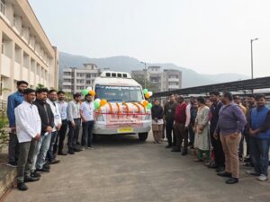 Raigarh:  ईएसआईसी अस्पताल परसदा में निःशुल्क बस सेवा का शुभारंभ, बीमित श्रमिकों एवं उनके परिजनों को मिलेगा सुगम एवं सुलभ आवागमन