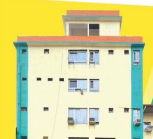 Raigarh: डॉ. आर. पटेल हॉस्पिटल के सर्जन्स का कमाल: एक ही मरीज में दो अलग-अलग हिस्सों में सिंक्रोनस कोलन कैंसर, जटिल सर्जरी से बचाई जान