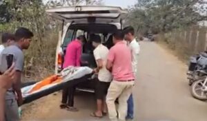 Raigarh News: झाड़ियों में मिली युवक की लाश, हत्या की जताई जा रही आशंका, झोलाछाप डॉक्टर का करता था काम, पुलिस जांच में जुटी