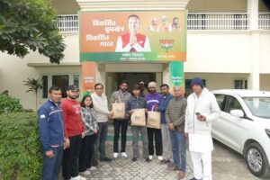 सांसद नवीन जिन्दल की पहल पर 100 टीबी मरीजों को वितरित की जा रही है पोषण सामग्री