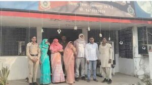 CG News: तांत्रिक ने अनुष्ठान कर पैसों की बारिश दिखाई, 2.50 लाख को 2.50 करोड़ बनाने का दिया झांसा, फिर कैश लेकर भागने लगा, तांत्रिक समेत 5 आरोपी गिरफ्तार
