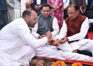  मुख्यमंत्री साय ने जीपीएम में नवीन जिला अस्पताल भवन निर्माण कार्य का किया शुभारंभ, 18 करोड़ के लागत से बनेगा 100 बिस्तरयुक्त जिला अस्पताल भवन