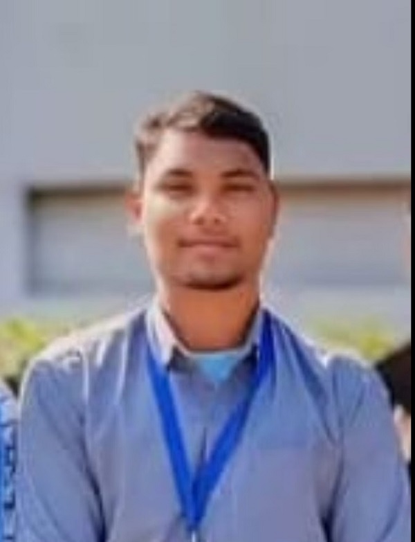 Raigarh News: खून से लथपथ हालत में युवक की लाश, इलाके में फैली सनसनी, जांच में जुटी पुलिस