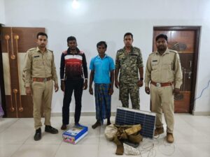 Raigarh News: दो हाथियों के मौत मामले में दो आरोपी गिरफ्तार, एक अन्य फरार, करंट से हुई थी मौत, कल कुरकुट नदी में मिला था शव
