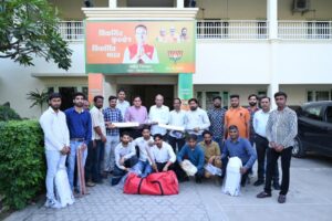 सांसद नवीन जिन्दल की ओर से युवाओं को दी गई क्रिकेट किट