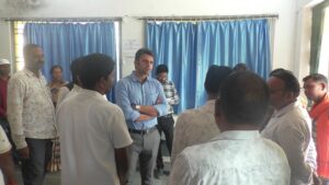 Raigarh News: कलेक्टर ने सीएचसी तमनार में ली स्वास्थ्य सुविधाओं की जानकारी, अधोसंरचना सहित जरूरी कार्यों का प्रस्ताव बनाकर भेजने के दिए निर्देश