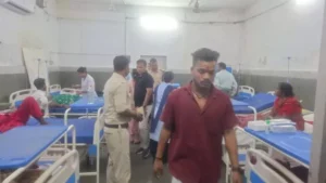 “शादी की खुशियां मातम में बदली!” – दुल्हन को लेकर लौट रहा बाराती वाहन पलटा, मासूम की दर्दनाक मौत