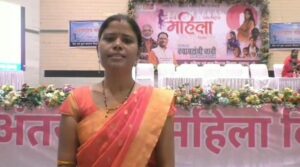 Raigarh News: महतारी वंदन योजना से संवरा मालती का भविष्यः सिलाई के हुनर को मिले नए पंख, कभी आर्थिक तंगी से जूझ रही मालती अब समाज की अन्य महिलाओं के लिए बनी प्रेरणा
