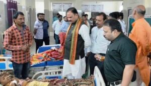  स्वास्थ्य मंत्री का मनेन्द्रगढ़ सिविल अस्पताल में औचक निरीक्षण, बोले- ‘ मरीजों की सेहत से समझौता नहीं’