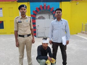 Raigarh news: घर में घुसकर महिला से छेड़खानी करने वाले आरोपी को महिला थाना पुलिस ने किया गिरफ्तार