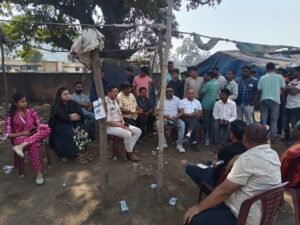 Raigarh News: बिना अनुमति चक्काजाम करने वालों पर रायगढ़ पुलिस की सख्ती, सराईपाली-गेरवानी मार्ग जाम कर प्रदर्शन करने वाले पर 3 नामजद समेत 15 लोगों पर अपराध दर्ज