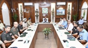  नेशनल डिफेंस कॉलेज के प्रशिक्षु सैन्य और गैर सैन्य अधिकारियों ने की मुख्यमंत्री से मुलाकात, विदेशी मेहमानों ने कहा – अद्भुत है छत्तीसगढ़, सुंदर स्मृतियों के साथ पूरी हुई यात्रा