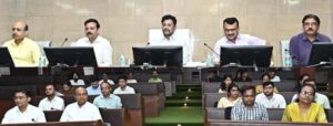 CG: चार जिले के सहायक आयुक्त को शो-कॉज नोटिस