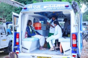 Raigarh: पीएम जनमन योजना से बदली तस्वीर: बिरहोर जनजाति तक घर-घर पहुंची स्वास्थ्य सेवा, चार मोबाइल मेडिकल यूनिट बनी जीवन रेखा