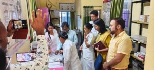 Raigarh: स्वास्थ्य अमले ने किया स्वास्थ्य सेवाओं की गुणवत्ता सुधारने औचक निरीक्षण, हाई रिस्क गर्भवती महिलाओं की देखभाल, संस्थागत प्रसव और टीकाकरण पर विशेष जोर
