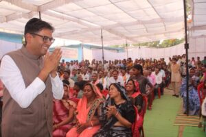 Sarangarh News: वित्त मंत्री ओपी चौधरी ने बरमेकला ब्लॉक में लगभग 1 करोड़ विकास कार्यों का लोकार्पण और 9 लाख का भूमिपूजन किया