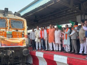 बिलासपुर से अयोध्या धाम के लिए स्पेशल ट्रेन रवाना, 850 तीर्थ यात्रियों को मिलेगा काशी-विश्वनाथ दर्शन का अवसर