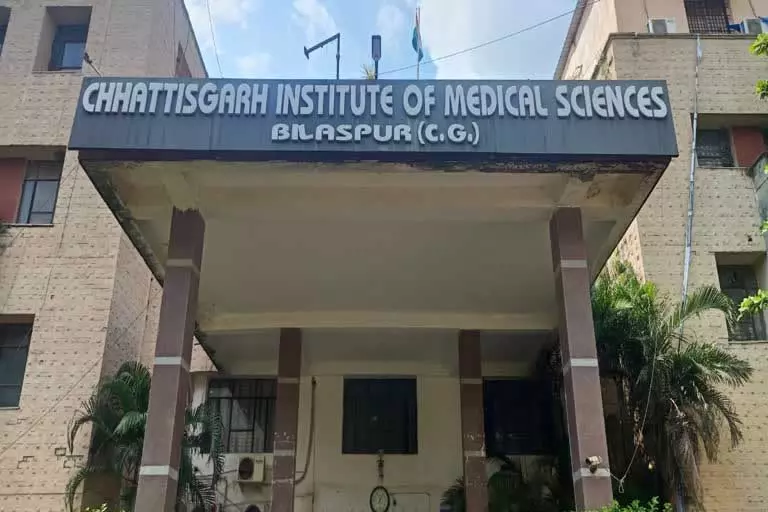 अस्पताल ले जाया गया कैदी अचानक मौत के मुंह में समा गया, एक्सरे से पहले बिगड़ी हालत, रहस्यमय मौत से उठे सवाल