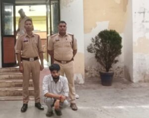 Raigarh News: लाखों की गबन कर फरार ऑटोमोबाइल मैनेजर गिरफ्तार, ऑपरेशन “तलाश” में एक और बड़ी सफलता, शिव शक्ति स्टील प्लांट में किराया राशि हड़पने का मामला