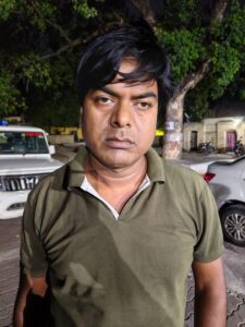 Raigarh News: जॉब दिलाने के बहाने महिला और नाबालिग से छेड़खानी, पुलिस ने आरोपी को कार सहित दबोचा