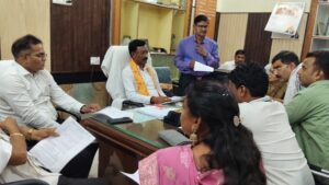 Raigarh News: शहर के चारों कोनों में टैंकर व फायर ब्रिगेड हेतु वाटर नोजल की व्यवस्था, एमआईसी की बैठक में लिया गया निर्णय