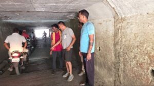 Raigarh News: बरसात से पहले एक्शन मोड में महापौर जीवर्धन चौहान, नालों का किया निरीक्षण, जलभराव की समस्या रोकने निगम अमला को दिए आवश्यक निर्देश