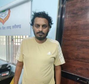 Raigarh News: रायगढ़ पुलिस को बड़ी सफलता, लाखों की धोखाधड़ी का फरार आरोपी जगदलपुर से गिरफ्तार*