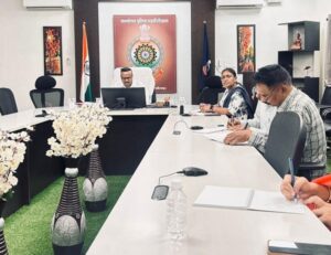 महिला सुरक्षा और लंबित प्रकरणों के निराकरण हेतु रेंज स्तरीय समीक्षा बैठक